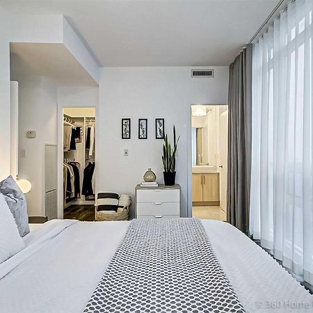 Prime Location - Stunning 2-Bdrm Condo Toronto Ngoại thất bức ảnh